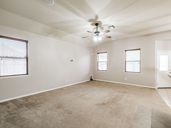 3rd image of 3221 Doves Nest Ct