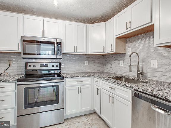 2nd image of 3431 Milstead Ct