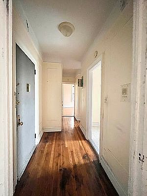 4th image of 388 Midwood St APT 2J