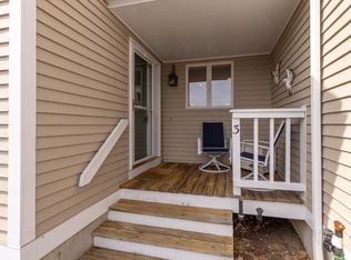 3 Salt Mdws, Hampton, NH 03842