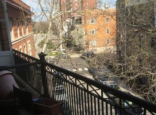 810 W Cuyler Ave, Chicago, IL 60613