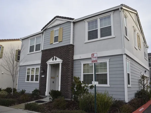 220 Colner Cir, Folsom, CA 95630
