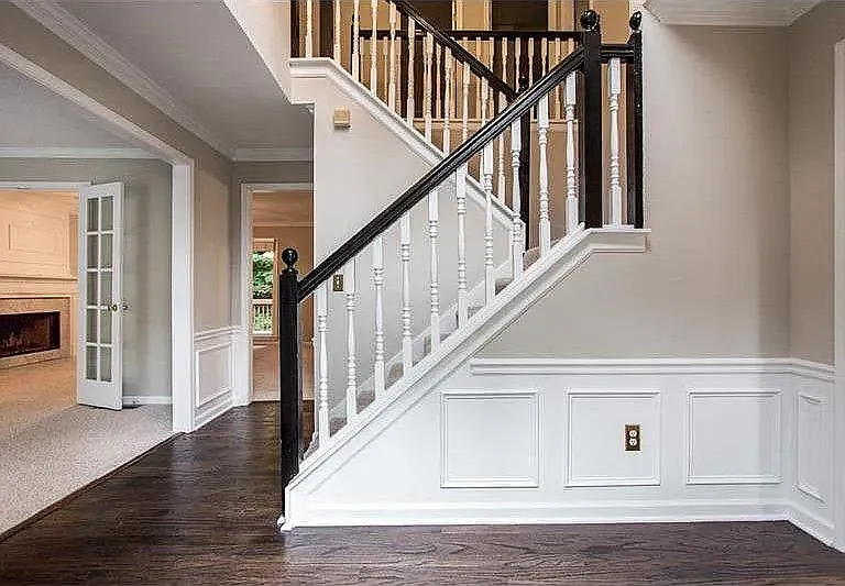 2500 Courts Dr — Photo 4