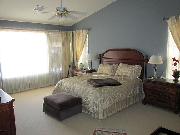 4th image of 1920 W Desert Willow Dr