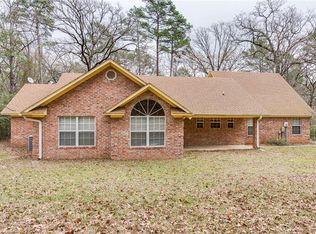 115 Dogwood Trl, Holly Lake Ranch, TX 75765