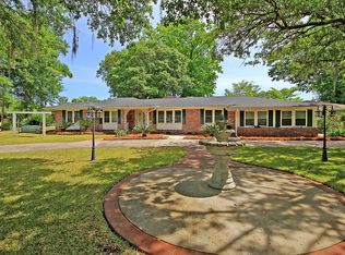 1147 Brookside Dr, Hanahan, SC 29410