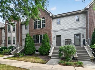 5926 Gemini Dr, Madison, WI 53718