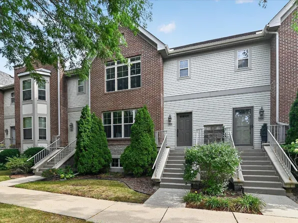 5926 Gemini Dr, Madison, WI 53718