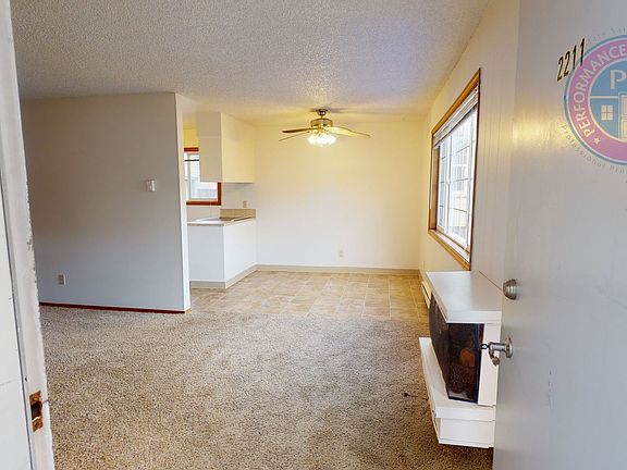 2nd image of 2205-2213 NE 46th Ave #2211