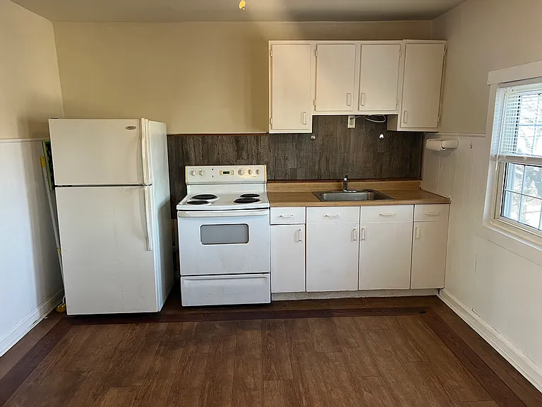 250 Browning Ln — Photo 5