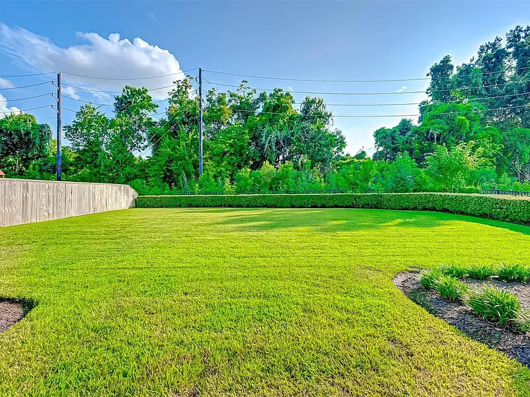 39 Marino Dr — Photo 48