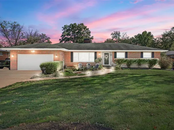 9866 Sappington Rd, Saint Louis, MO 63128