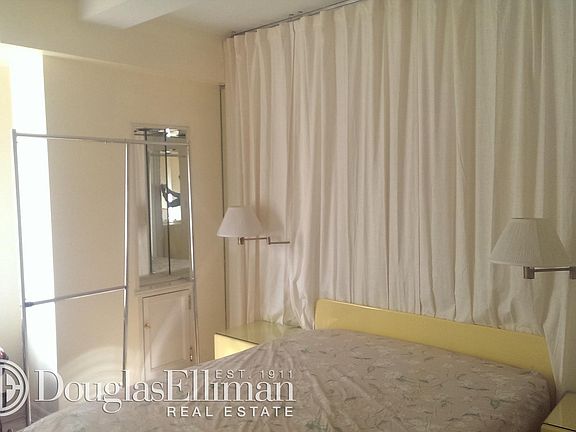 3rd image of 350 W 57th St APT 2F