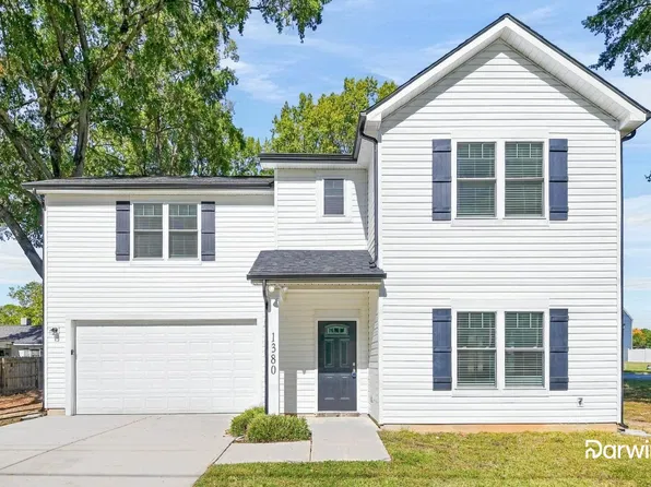 1380 Moose Rd, Kannapolis, NC 28083