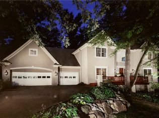 2911 SW 18th St, Des Moines, IA 50315