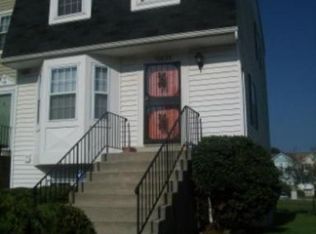 10635 Campus Way S, Upper Marlboro, MD 20774
