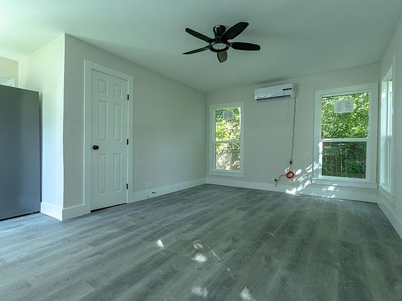 3rd image of 1702 Ethel Ave Unit 1/2