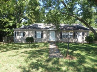 66 Paul St, Martinsville, VA 24112