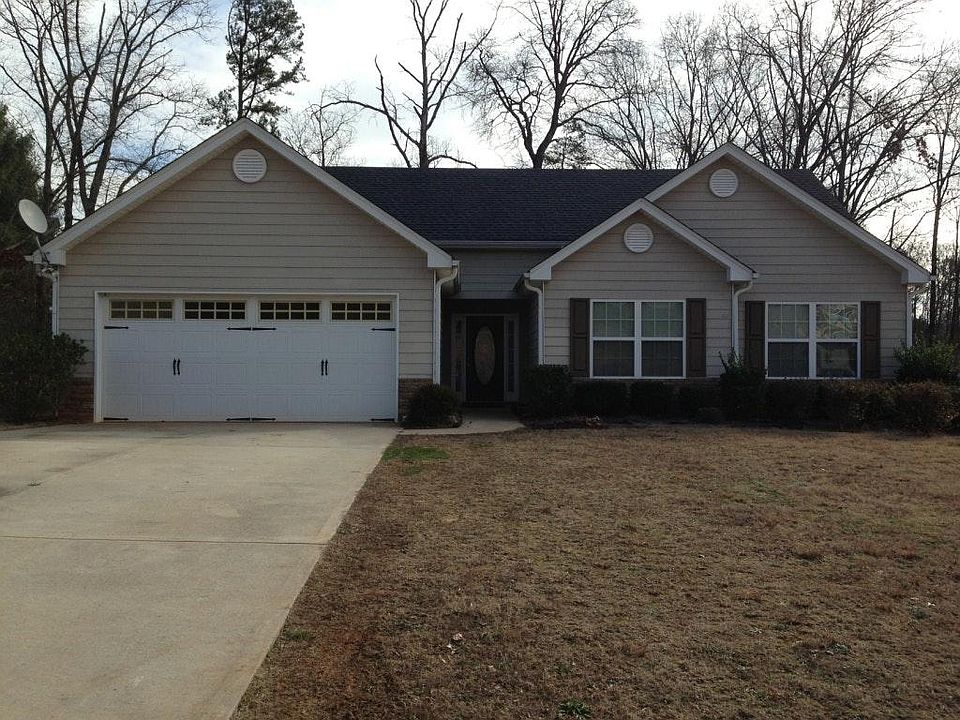 1st image of 65 Miller Dr