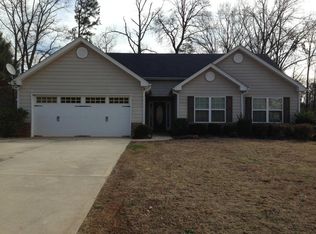 65 Miller Dr, Dawsonville, GA 30534
