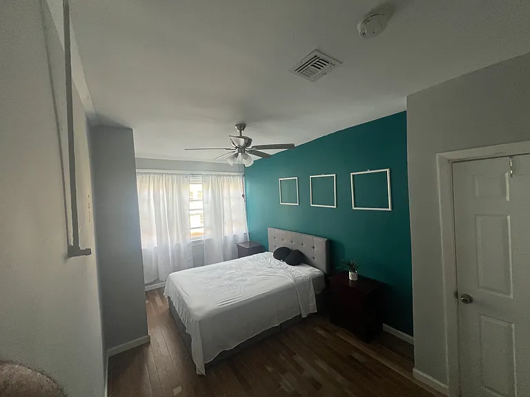 891 S 18th St #3 — Photo 1