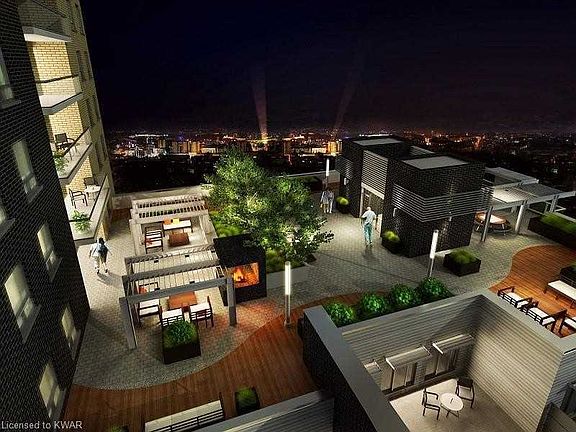 4th image of 250 Albert St #102