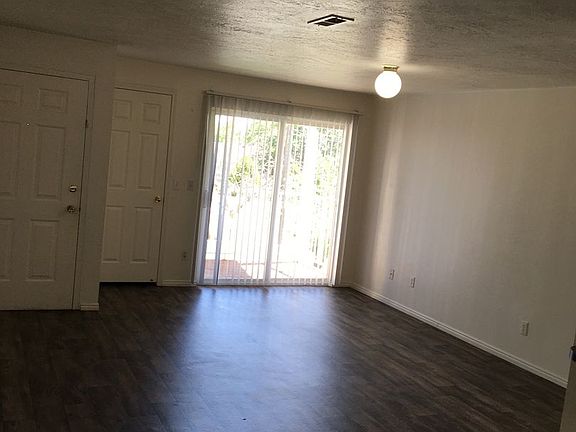 4th image of 232 Vantana Ct #206-8