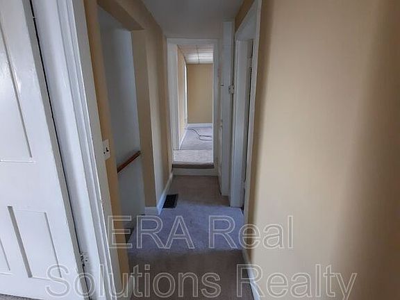 5th image of 1076 N West St