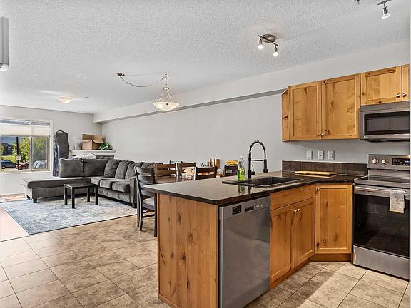 2nd image of 300 Palliser Ln #122