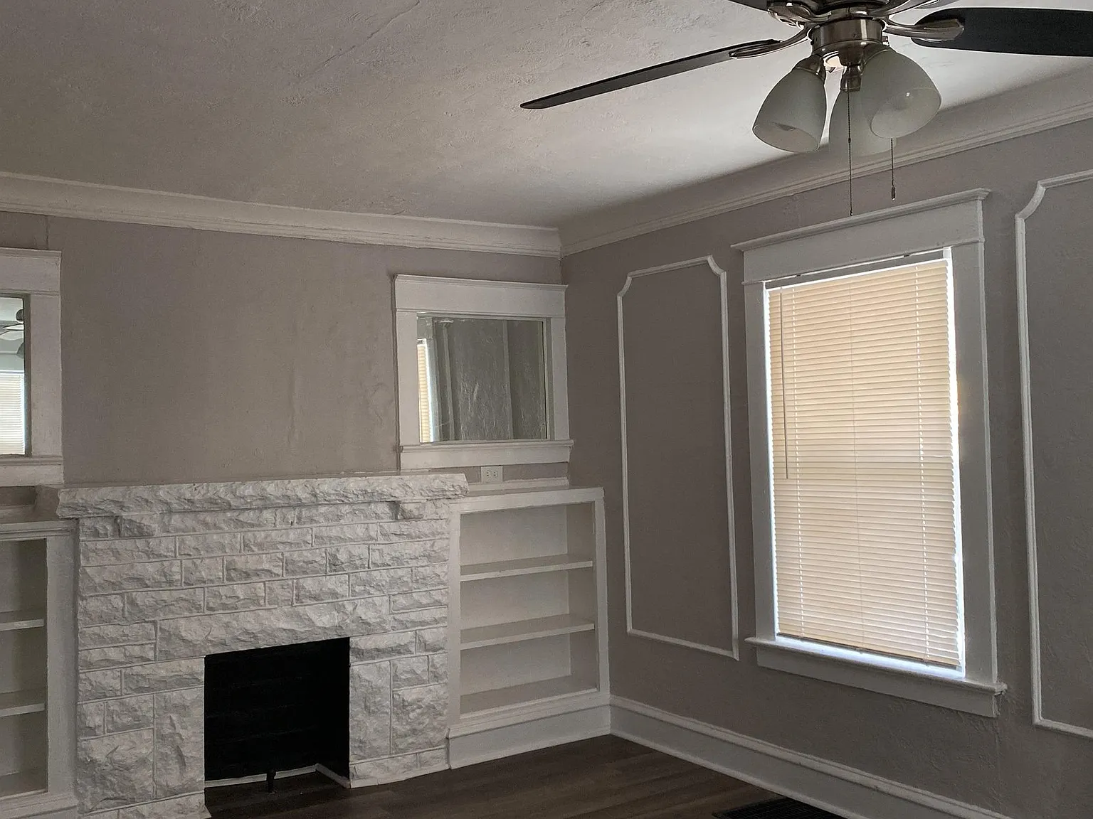 4 bed, 1.5 bath, 1407 sqft, $1,347 — Photo 4