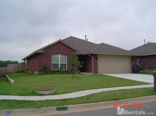 9346 Orchard Blvd, Oklahoma City, OK 73130