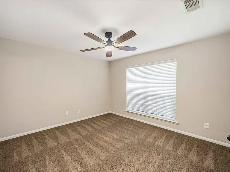 950 Firthwood Dr — Photo 12