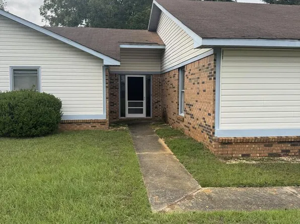 104 Bel Air Dr, Enterprise, AL 36330