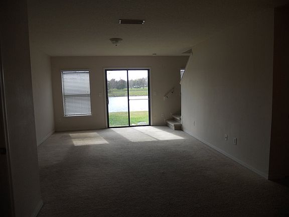 3rd image of 437 Cabernet Pl