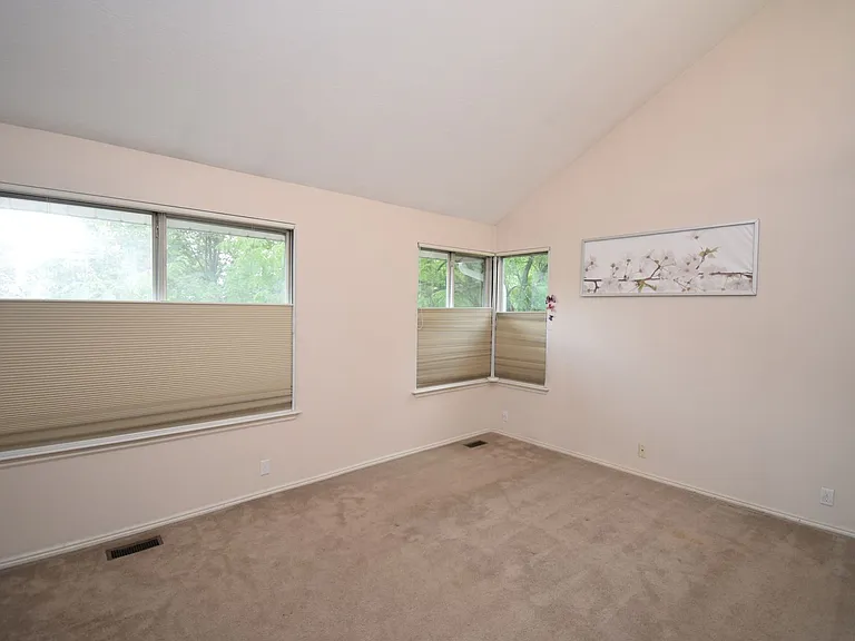 2122 E Rainbow Point Dr — Photo 11