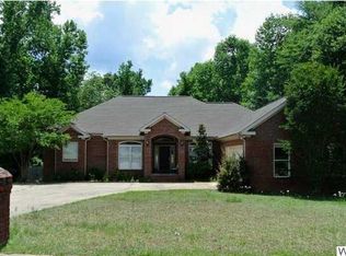 2819 Stardust Dr, Tuscaloosa, AL 35405