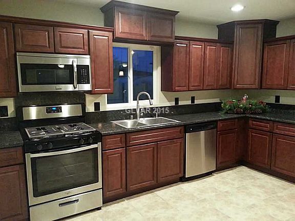 4th image of 4322 Swandale Ave
