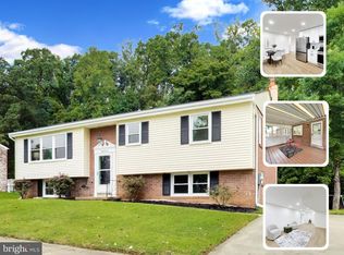 6000 Brooke Jane Dr, Clinton, MD 20735