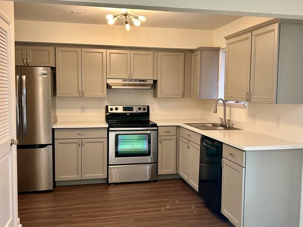 134 Harvest Dr, Charlottesville, VA 22903