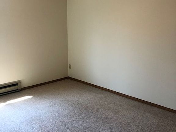 4th image of 810-920 Benton Dr #912-31