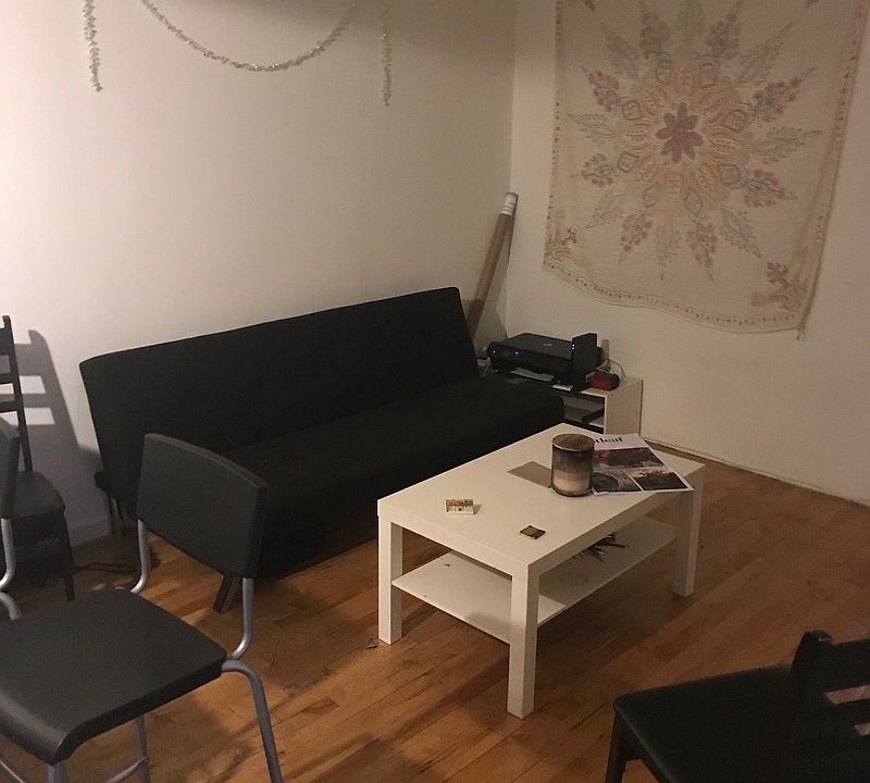 2nd image of 190 E 100th St #303