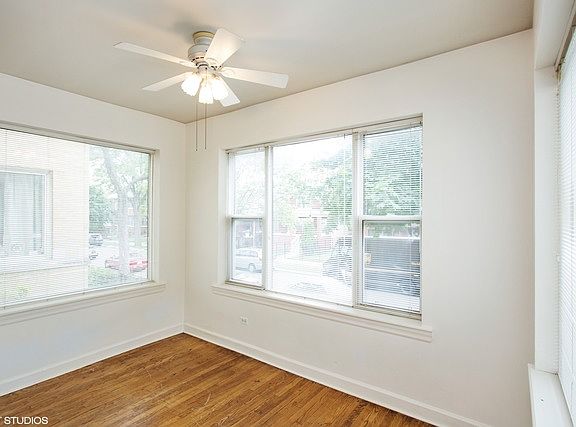3rd image of 4857 N Avers Ave APT 1