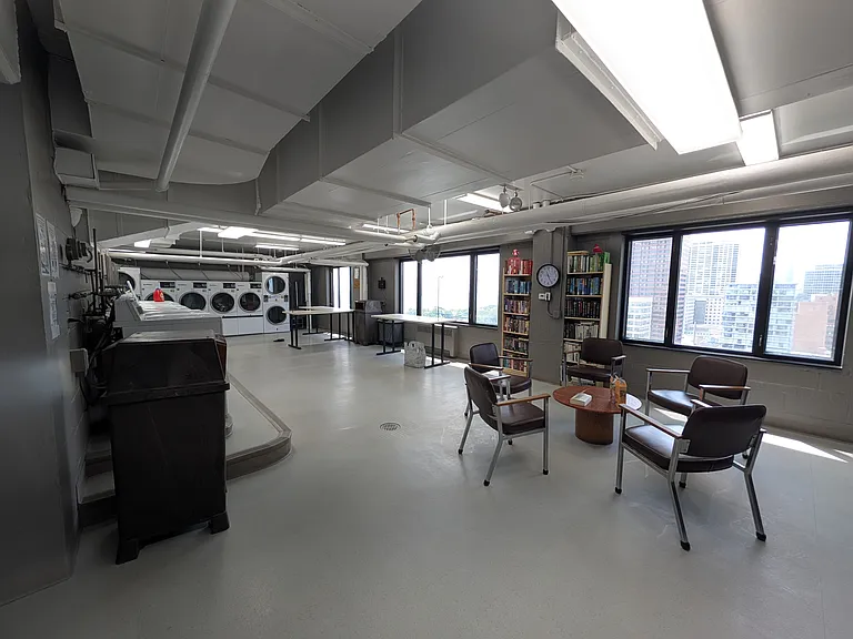 3100 N Lake Shore Dr #1410 — Photo 20