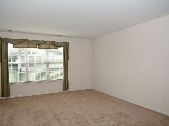 3rd image of 13475 Honeysuckle Dr