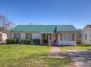310 E South St, New Braunfels, TX 78130