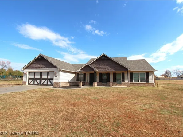 1608 Cason Bottoms Rd, Lavaca, AR 72941