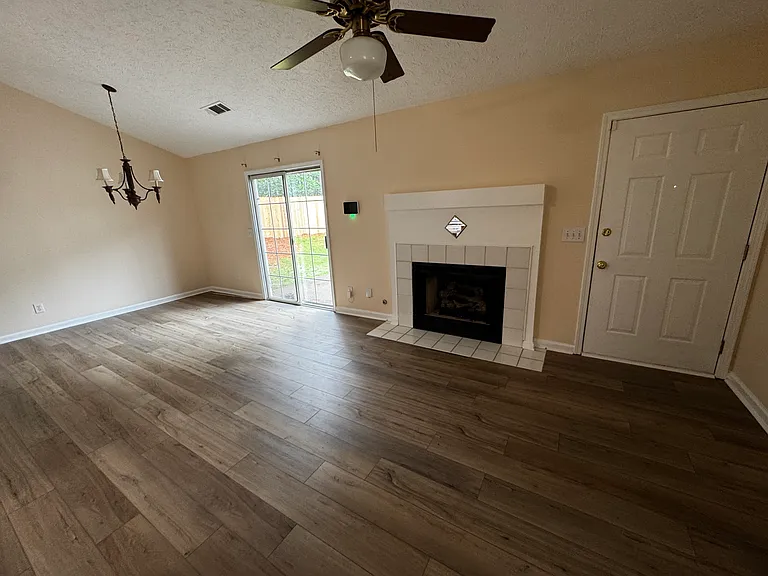 2061 Britley Park Xing — Photo 4