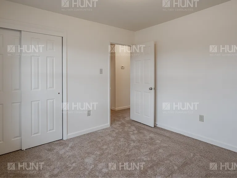 109 Maryland Ln — Photo 10