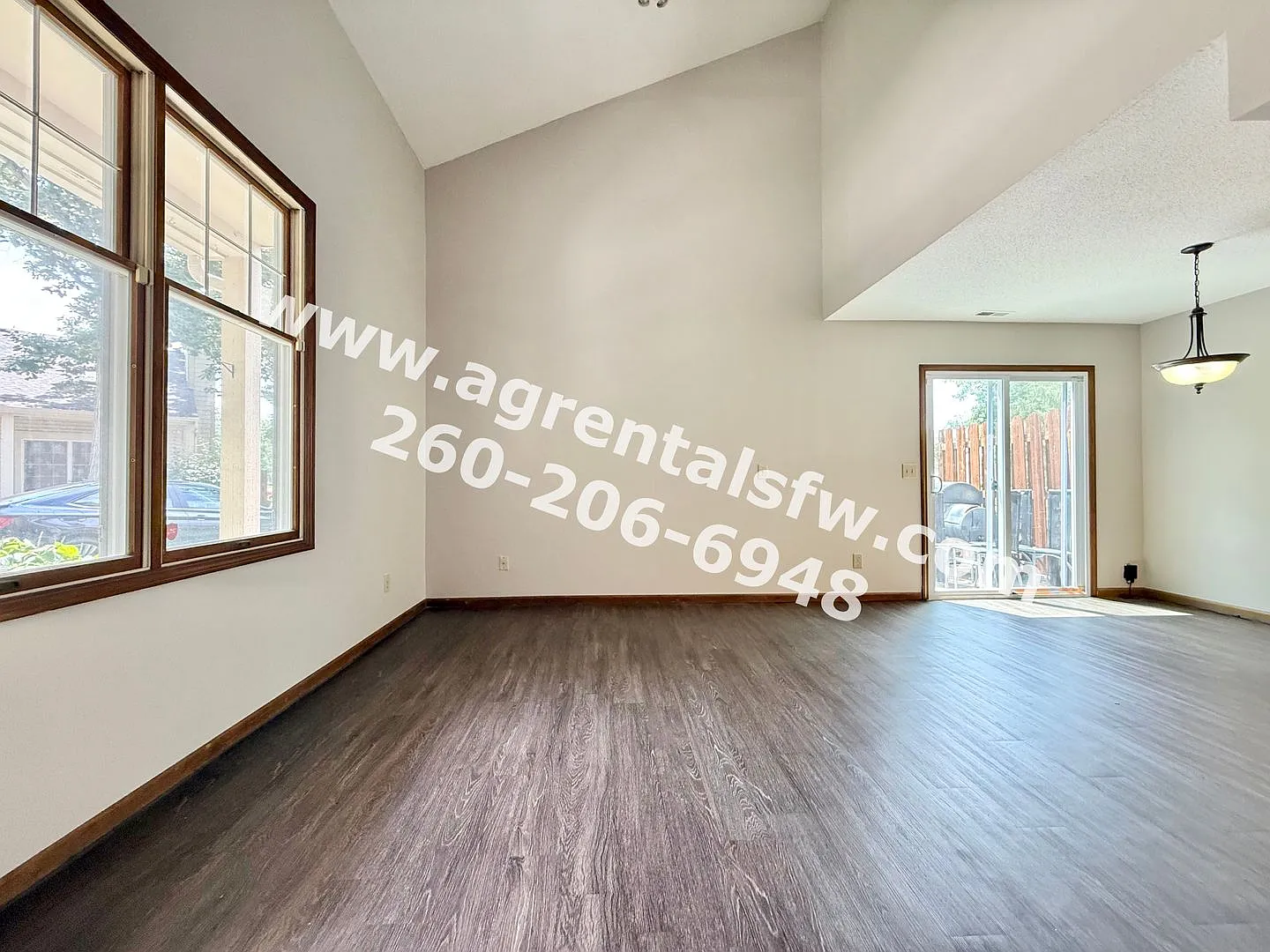 2 Bedroom Townhouse — Photo 2