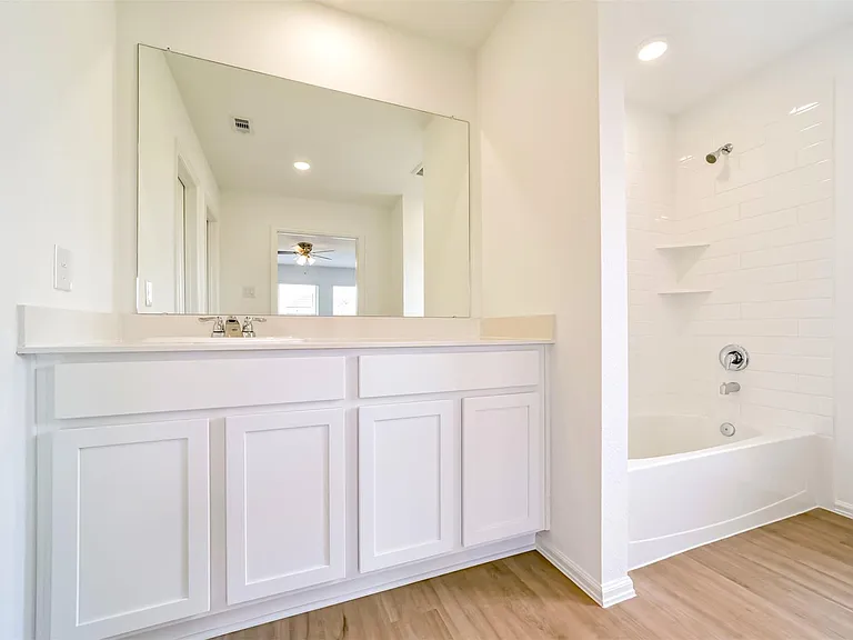 5227 Sunvalley Bend Dr — Photo 19